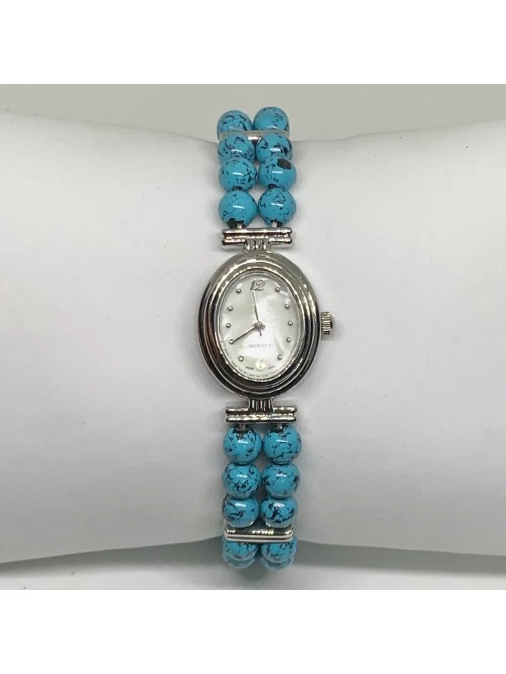 turquoise beaded bracelet silver tone women watch mop dial 19mm oval 7” running